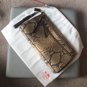 Coach Clutch Bag